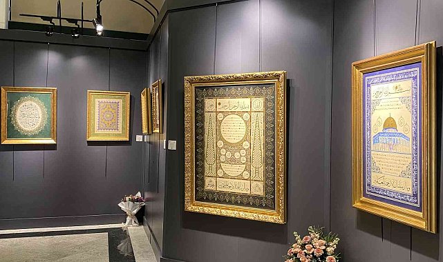 Üsküdar'da İstanbul'un tarihi güzelliklerine "Ayna" tutuldu