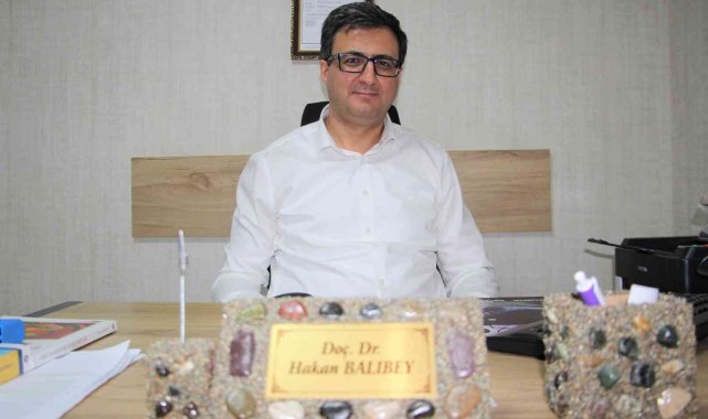 Uzm. Doç. Dr. Balıbey, "Sosyal iletişim, yapılan araştırmalarda uzun ömürlü olmada en önemli faktör olarak bulunmuştur"