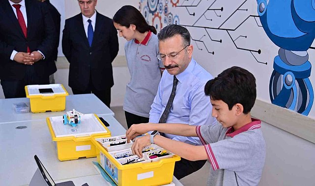 Vali Aksoy, Buharkentli muhtarlar ile bir araya geldi