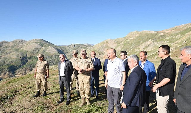 Vali Canalp, Yücebağ kırsalında vatandaşlarla bir araya geldi