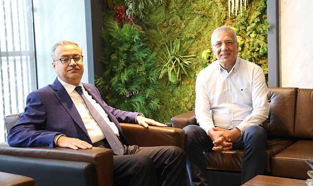 Vali Su, Mezitli'ye veda etti