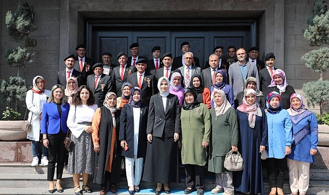 Vali Yiğitbaşı: &quot;Sizler için ne yapsak hakkınızı ödeyemeyiz&quot;