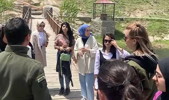 Van polisi &#039;inci kefali&#039; için bilgilendirmede bulundu