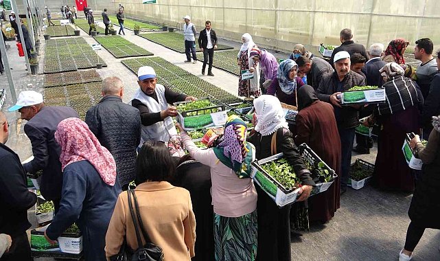 Van Valisi Bilmez: "Bizim hem Van Gölü'ne sahip çıkmamız hem de doğamıza sahip çıkmamız lazım"