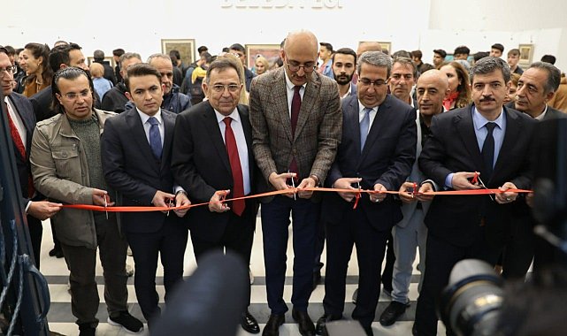 Van&#039;da Naile Akıncı anısına resim sergisi