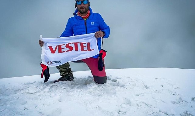 Vestel&#039;in dağcısından 5 zirve tırmanışı