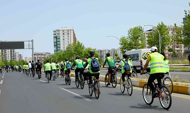 Yenişehir Spor Kulübü Yeşilay bisiklet turuna katıldı