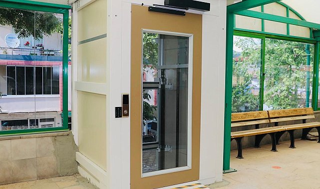 Yeniyalı Cami'ye engelli bireyler için asansör yapıldı