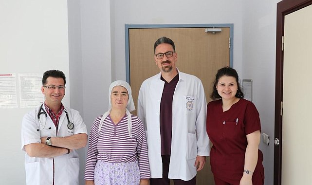 Yorgunluk ve iştahsızlık şikayetleri olan hastanın belinden 16 cm'lik kitle çıktı