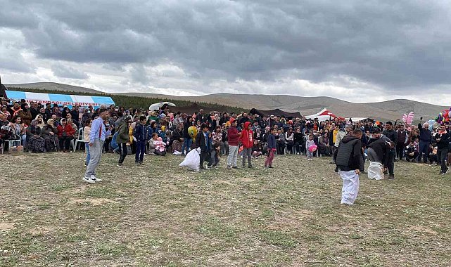 Yörük Şenliği renkli görüntülere sahne oldu