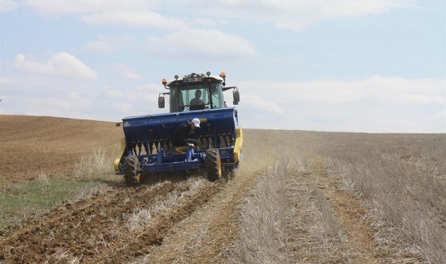 Yozgat'ta toprak işlemesiz nohut ekimi yapıldı