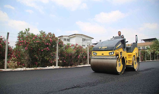 Yüreğir&#039;de 3 yılda 261 ton sıcak asfalt döküldü