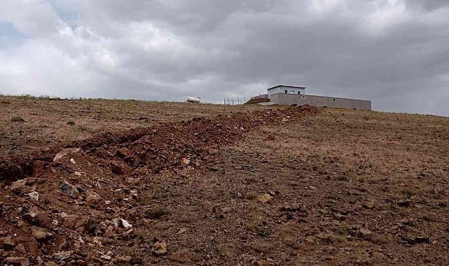 120 haneli mahalle içme suyuna kavuştu