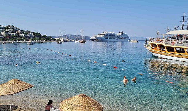 383 yolcuyla Bodrum&#039;a geldi