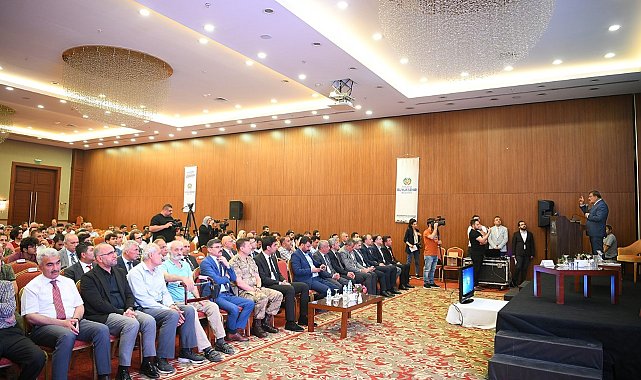 'Elektrikli ve Hibrit Araç Teknolojileri' paneli düzenlendi