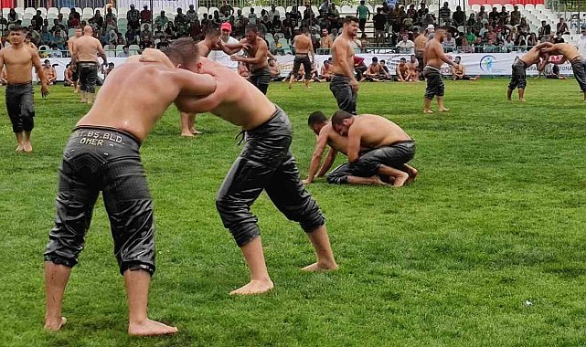 600 pehlivan er meydanında