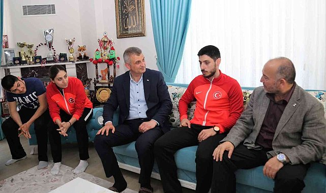 Abi kardeşten karatede büyük başarı