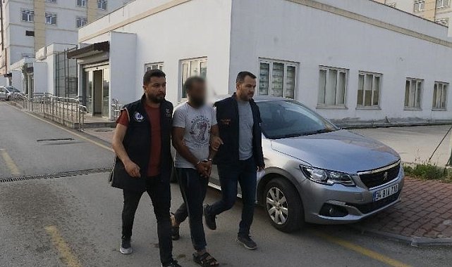 Adana'da DEAŞ operasyonu: 10 gözaltı