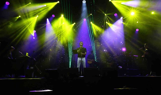 Adapazarı&#039;nın kurtuluşunun 101.yılında Oğuzhan Koç rüzgarı