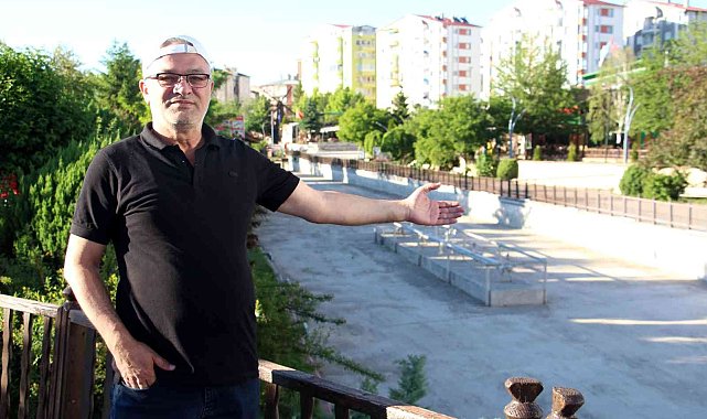 Adı Aksu fakat içinde su yok