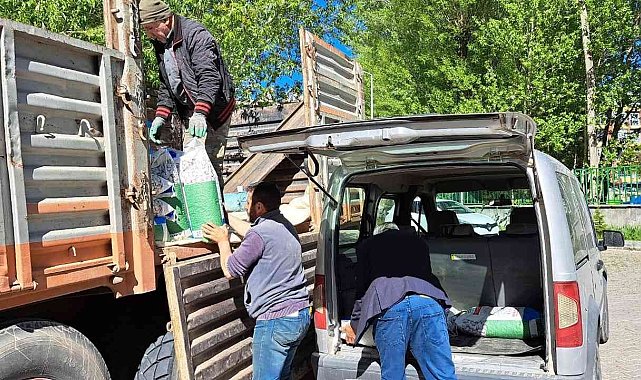 Adilcevaz'da çiftçilere fasulye tohumu dağıtımı
