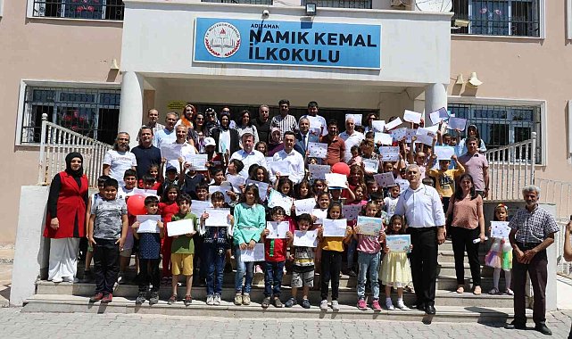 Adıyaman&#039;da 163 bin öğrenci karnesini aldı