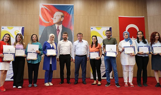 Adıyaman'da öğretmenlere ödül