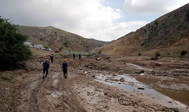 AFAD Afyonkarahisar ekibi Ankara'da göreve başladı