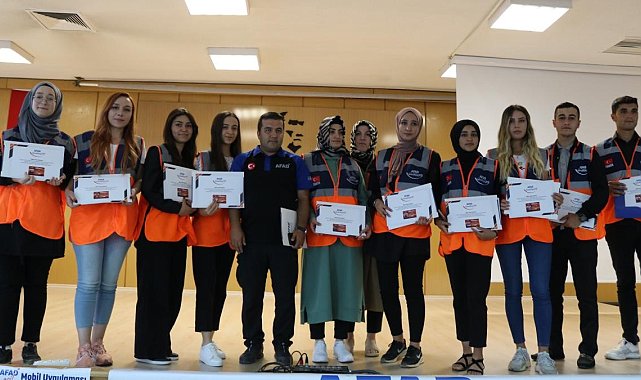 Afetlere hazırlık için gençlere eğitim