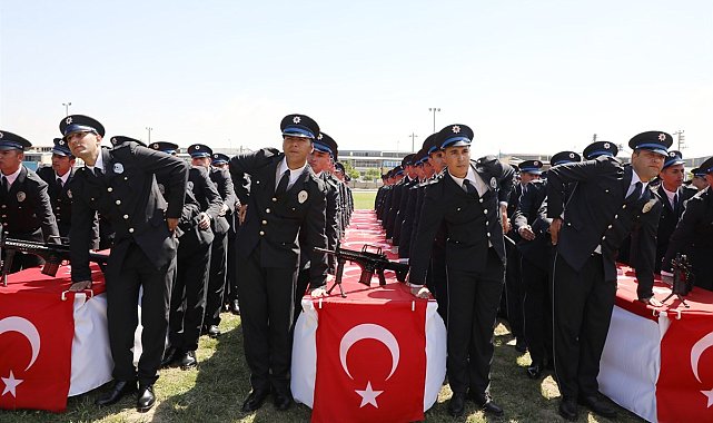 Afyonkarahisar POMEM&#039;de mezuniyet sevinci