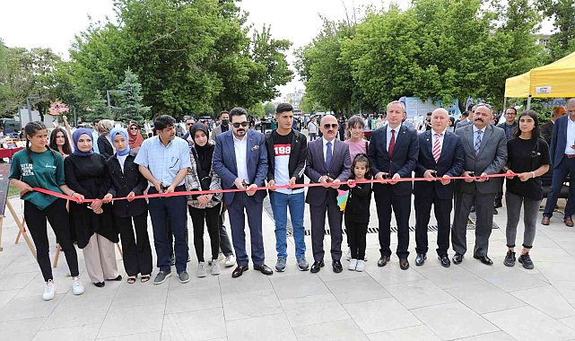 Ağrı'da Mesleki Eğitim Sergisi açıldı