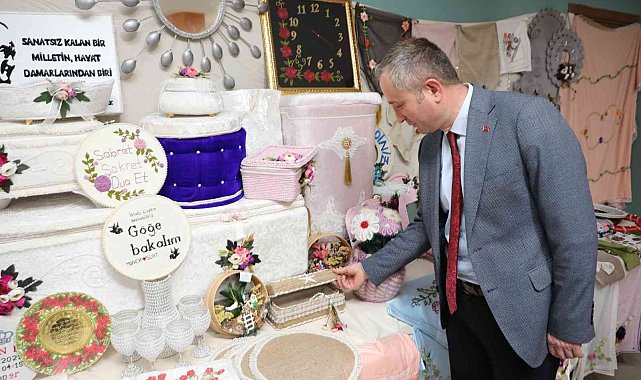 Ağrı&#039;da sıfır atık malzemeleri ile yapılan ürünler büyük beğeni topladı