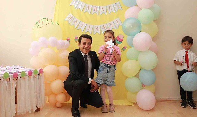 Ahlat&#039;ta 10 bin 910 öğrenci yaz tatiline girdi