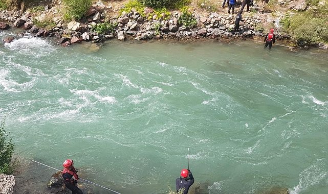 Akıntıya kapılan sağlıkçıyı arama çalışmaları 15&#039;inci gününde sürüyor