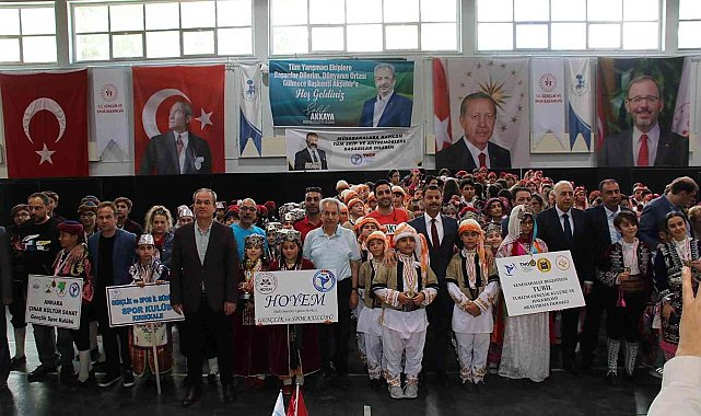 Akşehir Halk Oyunları Grup Yarışmasına Ev Sahipliği Yaptı