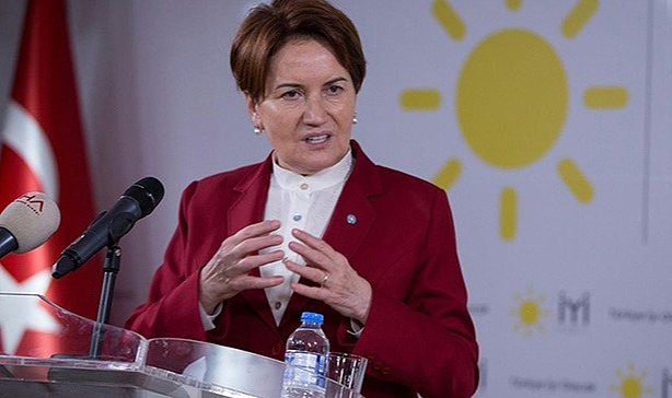 Akşener önce dinledi, sonra şaşkına döndü! 