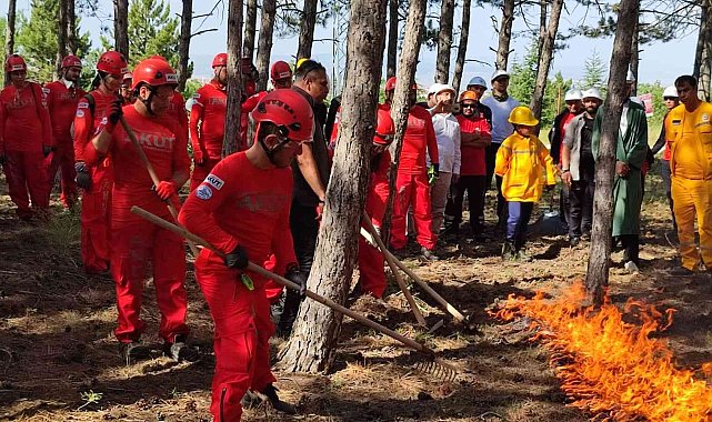 AKUT Eskişehir gönüllüleri orman yangınlarına hazırlanıyor