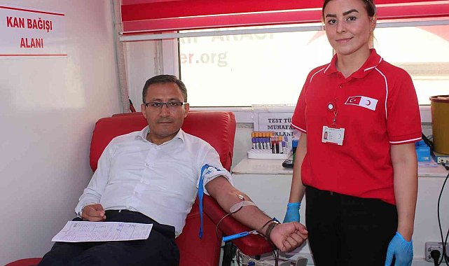 Alaşehirliler kan verme yarışına girdi