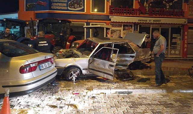 Alkollü sürücü ortalığı savaş alanına çevirdi: Park halindeki araca böyle çarptı