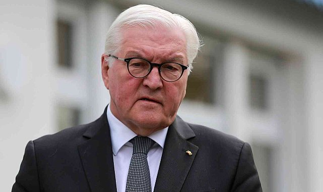 Almanya Cumhurbaşkanı, Steinmeier&#039;den gençler için zorunlu hizmet çağrısı