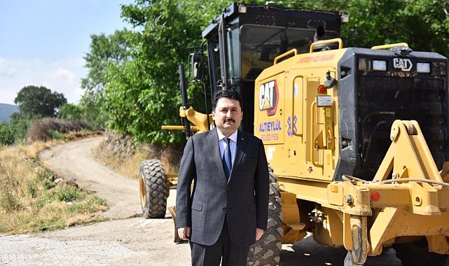 Altıeylül&#039;de bin 500 km tarla yolu açılıyor