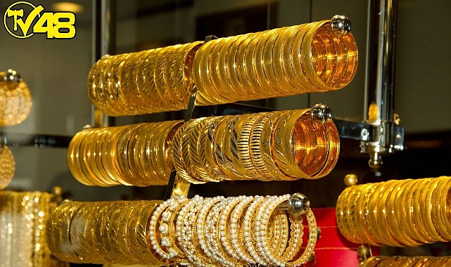 Altın Piyasasında Neler Oluyor ?