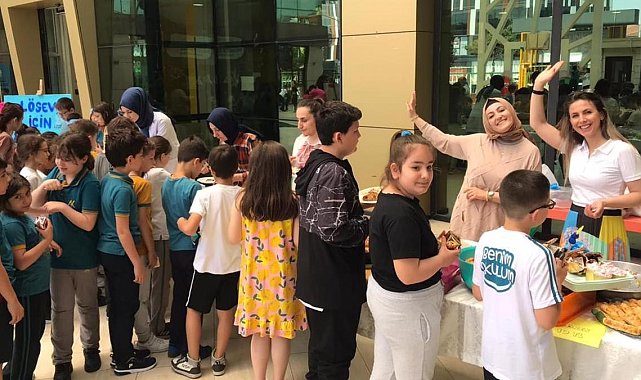 Altınküre'de örnek hayır panayırı: Toplanan ücretler LÖSEV'e bağışlandı