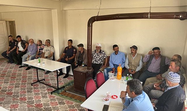 Altıntaş'ta halk toplantısı