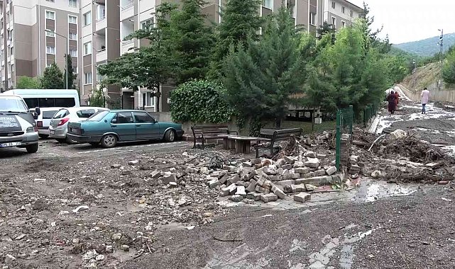 Amasya'da sel ve hortum