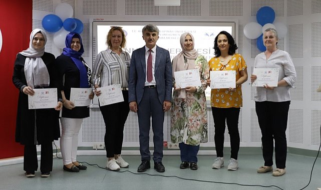 Anne Üniversitesi'nde mezuniyet heyecanı