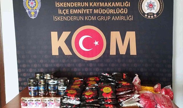 Arsuz&#039;da nargile tütünü ve makaron operasyonu