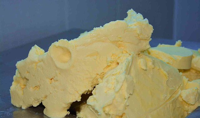 Artan maliyetler nedeniyle inekler satılınca tereyağı üretimi zora girdi