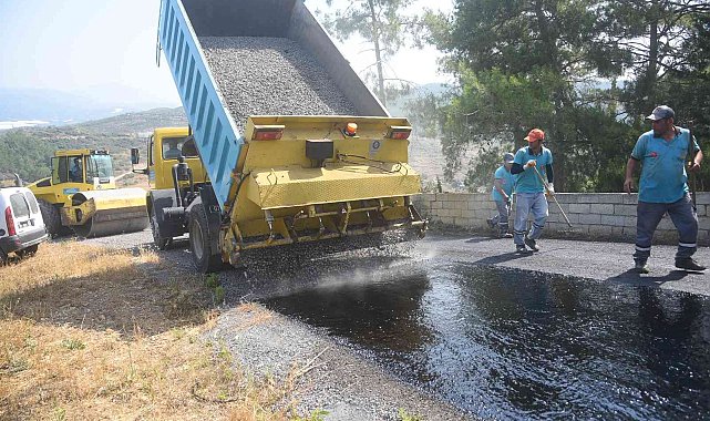 Asfalt çalışmaları Keşefli ve Uğrak Mahallesi'nde sürüyor