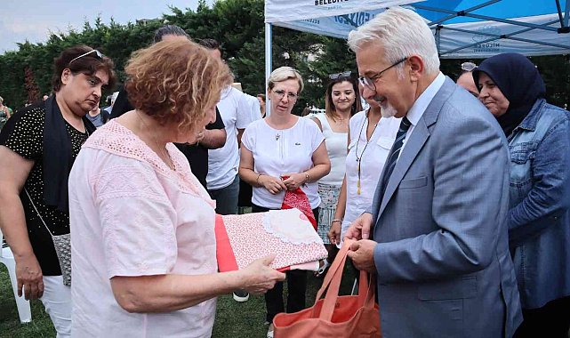 Aşırı tüketime karşı ikinci el eşyaları takas yaptılar